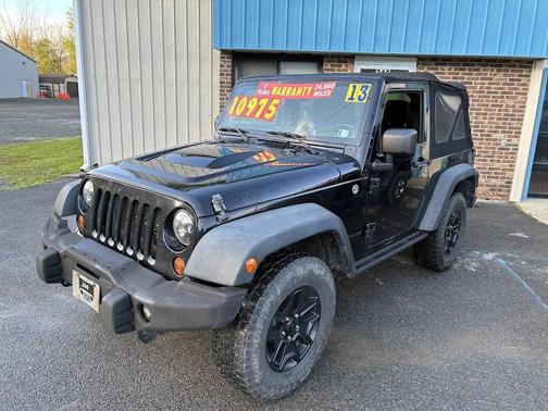 Black Clearcoat 2013 Jeep Wrangler Sahara