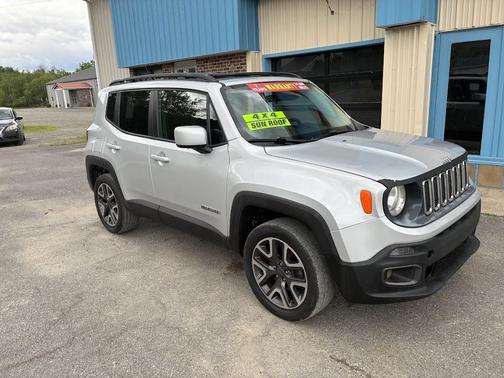 Glacier Metallic 2016 Jeep Renegade Latitude
