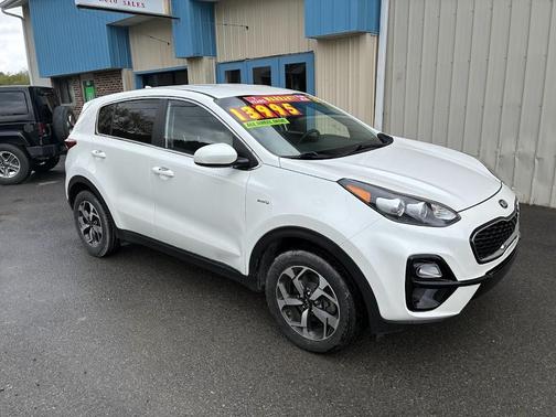 WHITE 2021 Kia Sportage LX