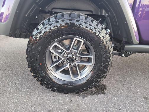 Reign 2026 Jeep Gladiator Mojave X