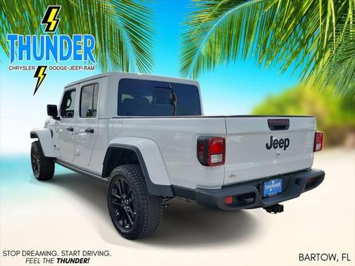 2025 Jeep Gladiator Nighthawk