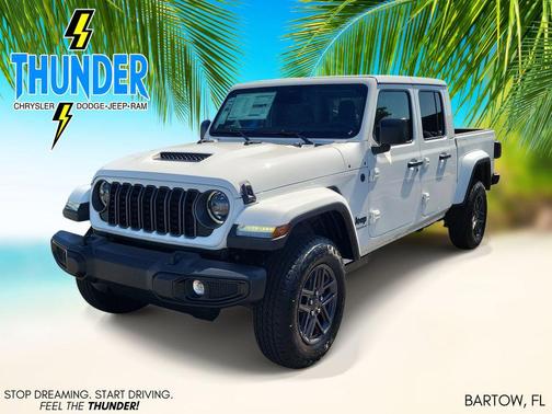 Bright White Clearcoat 2026 Jeep Gladiator Sport S
