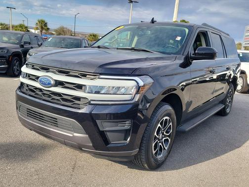 2024 Ford Expedition Max XLT
