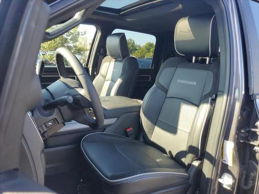 2025 RAM 2500 Laramie Crew Cab 4x4 6'4' Box