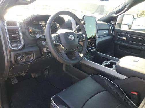 2025 RAM 2500 Laramie Crew Cab 4x4 6'4' Box