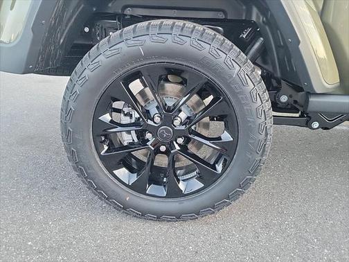 2025 Jeep Gladiator Nighthawk