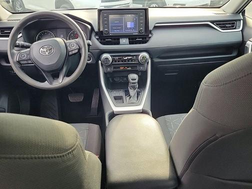 Silver Sky Metallic 2021 Toyota RAV4 XLE