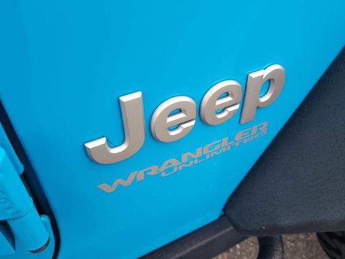 2021 Jeep Wrangler Unlimited Islander 4x4