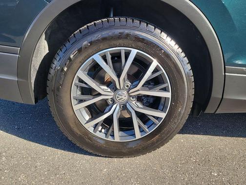 2019 Volkswagen Tiguan 2.0T SE