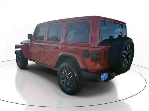 2025 Jeep Wrangler 4-Door Sahara 4x4