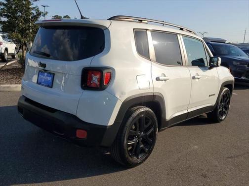 2017 Jeep Renegade Altitude