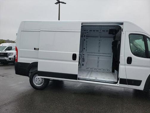 2025 RAM ProMaster 2500 Tradesman