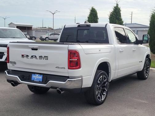 Ivory White Tri-Coat Pearlcoat 2025 RAM 1500 Longhorn