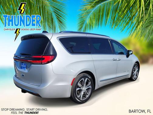 2026 Chrysler Pacifica L