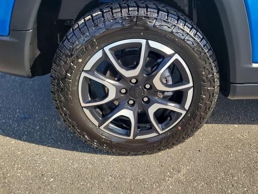 2024 Jeep Compass Trailhawk