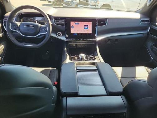 2025 Jeep Wagoneer Series II 4x4