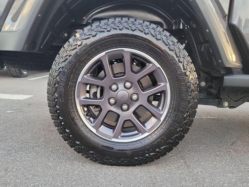 2021 Jeep Gladiator Overland