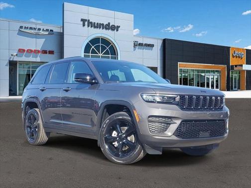 2025 Jeep Grand Cherokee Altitude