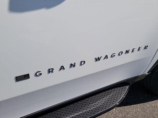 2026 Jeep Grand Wagoneer 4x4