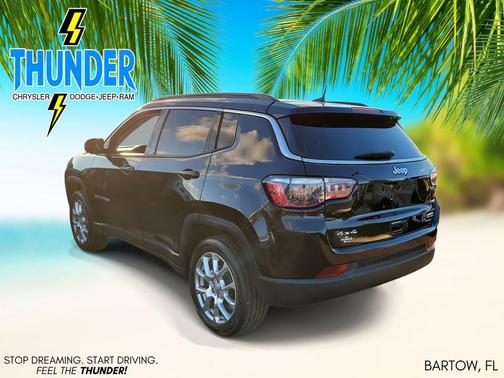 2022 Jeep Compass Latitude Lux