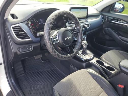2022 Kia Seltos S