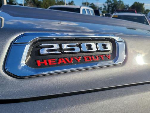 2024 RAM 2500 Laramie Crew Cab 4x4 6'4' Box