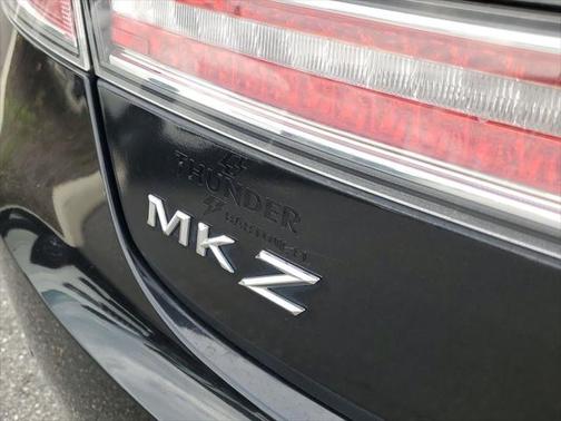 2014 Lincoln MKZ Base