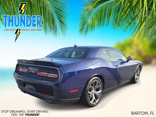 2017 Dodge Challenger SXT