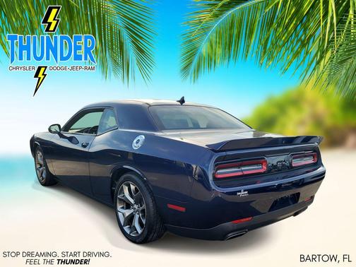 2017 Dodge Challenger SXT