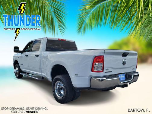 2023 RAM 3500 Big Horn Crew Cab 4x4 8' Box