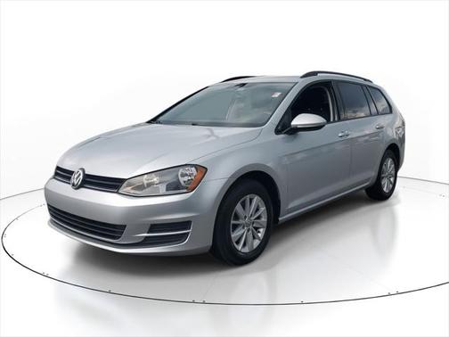 2017 Volkswagen Golf SportWagen TSI S