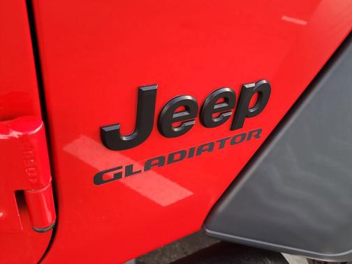 2020 Jeep Gladiator Sport S