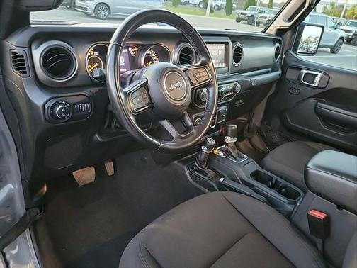 2022 Jeep Gladiator Willys 4x4