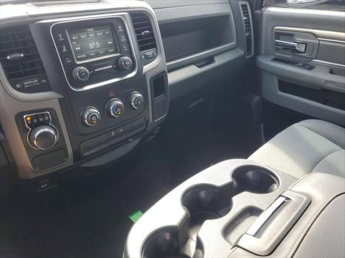 2016 RAM 1500 Tradesman/Express