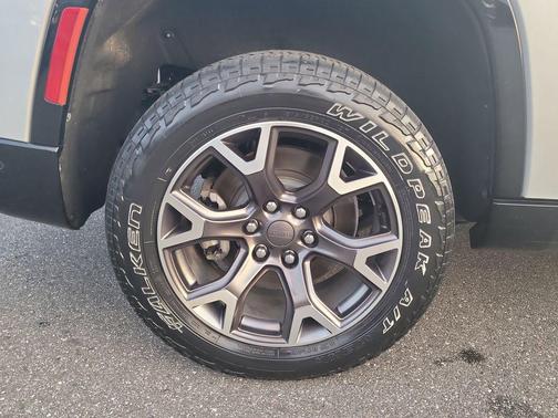 2022 Jeep Wagoneer Series III 4x4