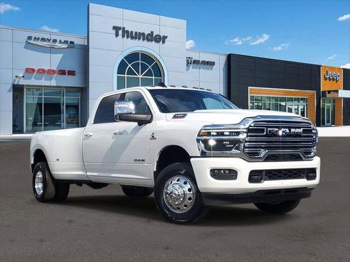 2025 RAM 3500 Laramie Crew Cab 4x4 8' Box