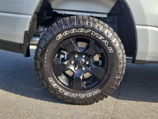 Silver Zynith 2026 RAM 1500 Warlock Crew Cab 4x4 5'7' Box