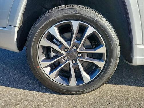 2024 Jeep Grand Cherokee L Overland