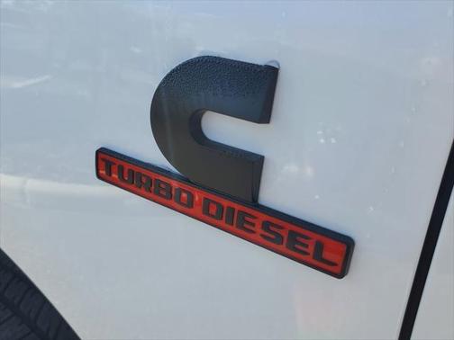 2025 RAM 3500 Tradesman Crew Cab 4x4 6'4' Box