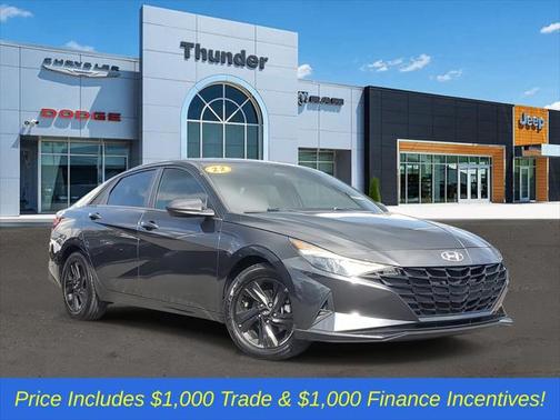 2022 Hyundai ELANTRA SEL