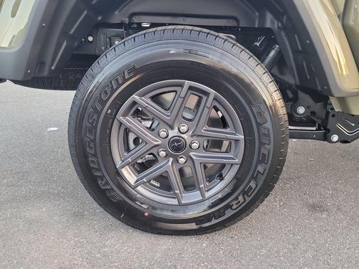 2026 Jeep Gladiator Sport S