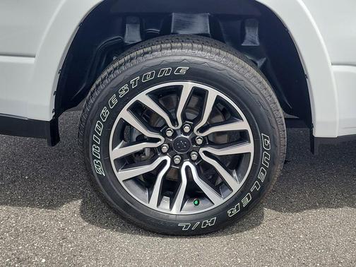 Bright White Clearcoat 2025 RAM 1500 Longhorn