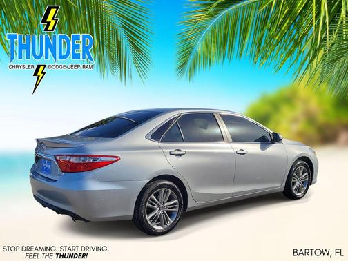 Celestial Silver Metallic 2017 Toyota Camry SE