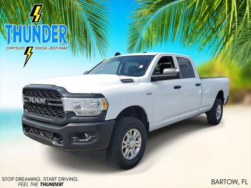 2019 RAM 2500 Tradesman Crew Cab 4x4 8' Box