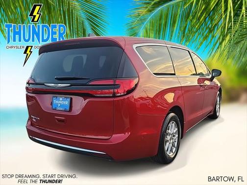 2025 Chrysler Pacifica L