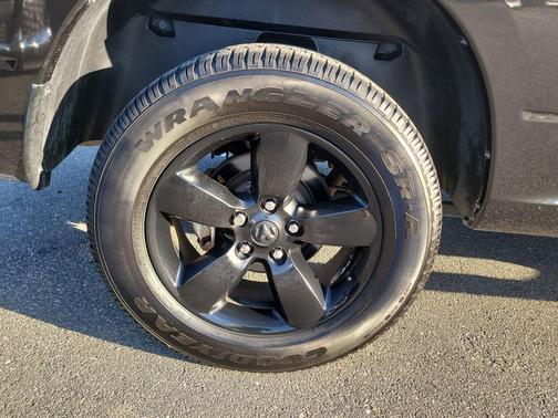 2017 RAM 1500 Express