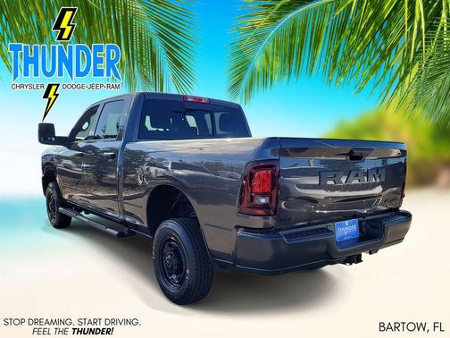 2026 RAM 2500 Tradesman Crew Cab 4x4 6'4' Box