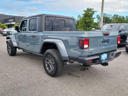 2025 Jeep Gladiator Sport S