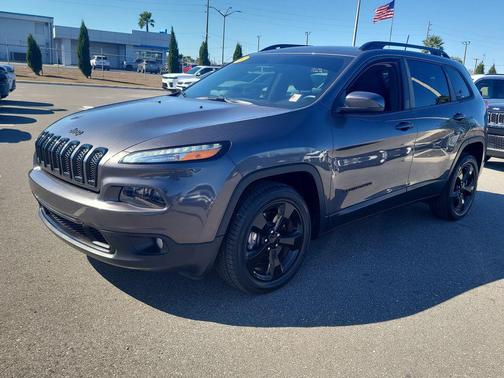 2018 Jeep Cherokee Latitude