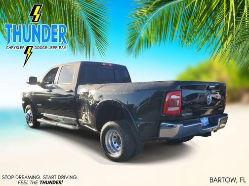 2020 RAM 3500 Laramie Crew Cab 4x4 8' Box